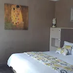 Otel Logis Beau Site