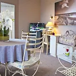 Otel Logis Beau Site
