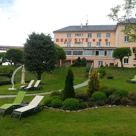 Hotel Logis Beau Site Loubaresse (Cantal)