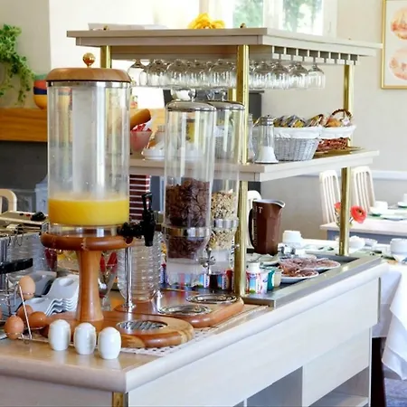 Logis Beau Site Loubaresse (Cantal)