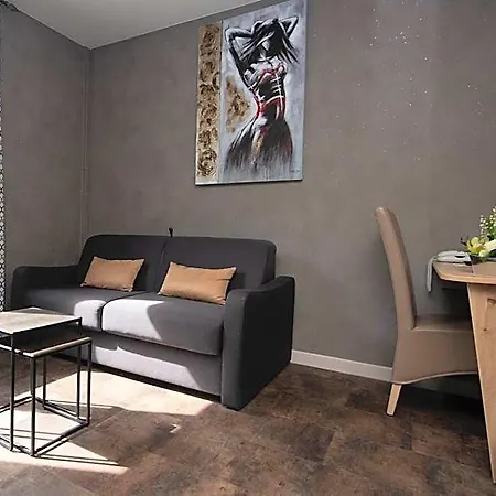 Logis Beau Site ホテル