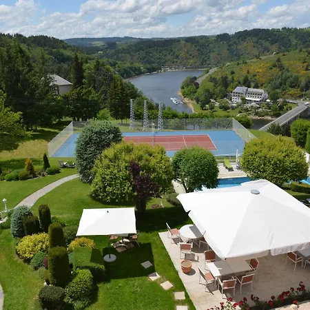 Logis Beau Site Hotel 3*