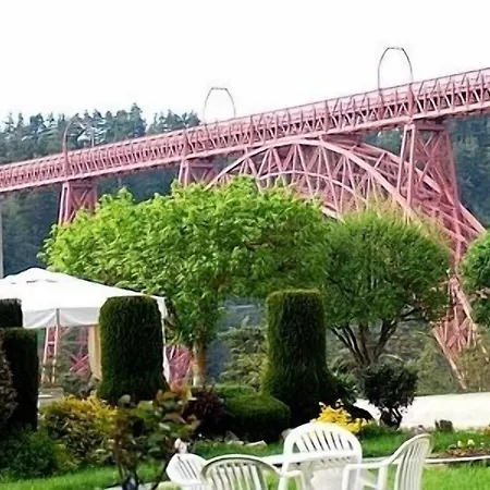 Logis Beau Site Hotel Loubaresse (Cantal)