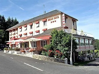 ホテル Logis Beau Site