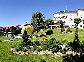 Logis Beau Site 3* Loubaresse (Cantal)